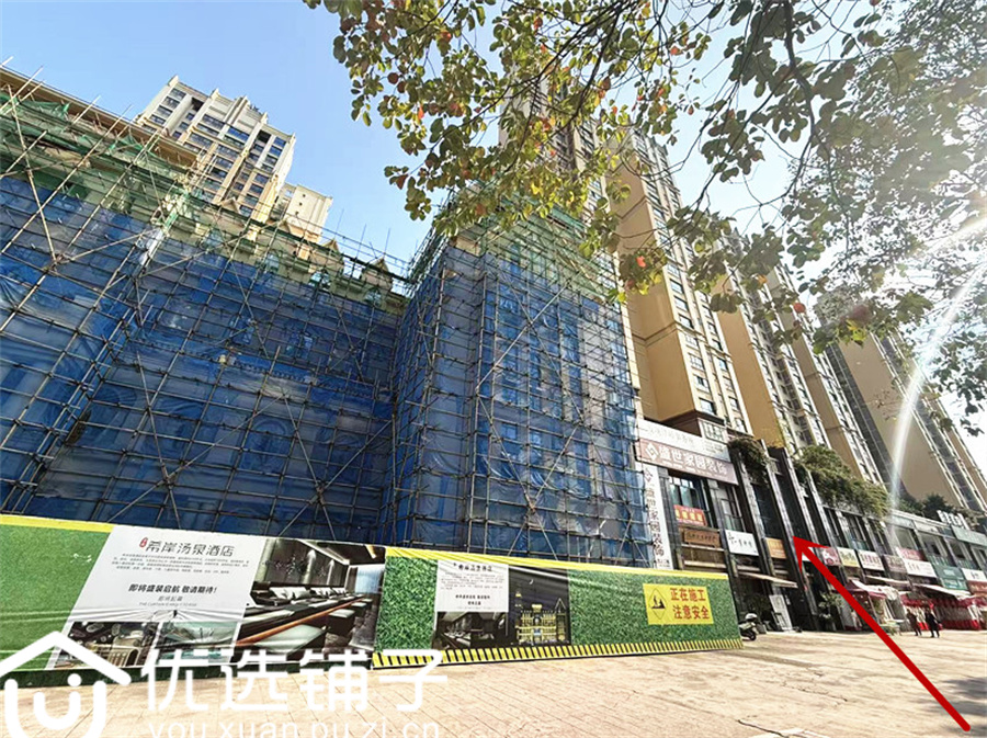 巴州二环路津湖壹号550平二楼房东出租(无转让费)