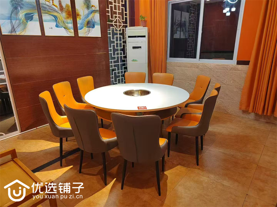 南坝六中附近260平2楼出租(原火锅店)