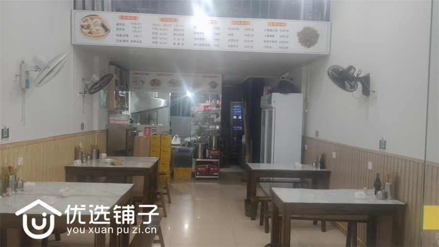 老江北红绿灯旁68平餐馆转让三通(有二楼)